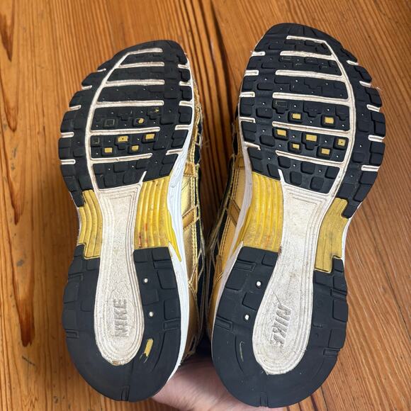 Nike P-6000 metallic gold black low top lace mens sneakers SIZE 8 - Picture 6 of 8